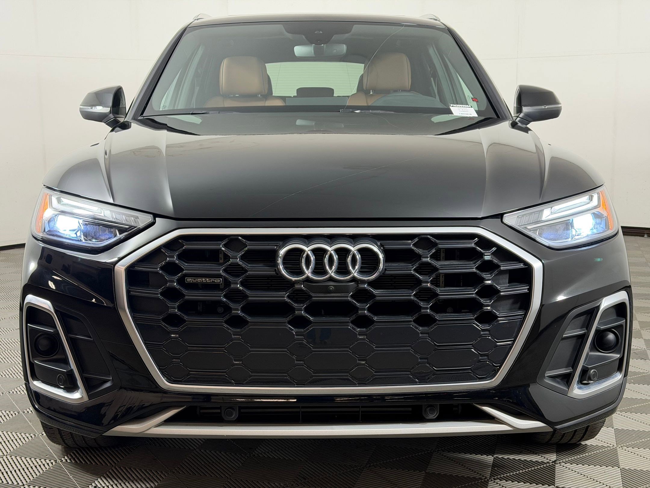 Certified 2022 Audi Q5 e Premium Plus w/ Premium Plus Package AWD/4WD image 6