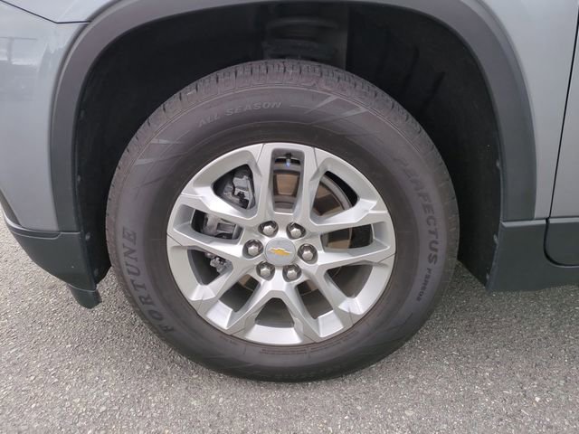 Used 2021 Chevrolet Traverse LS w/ LPO, Floor Liner Package FWD image 10