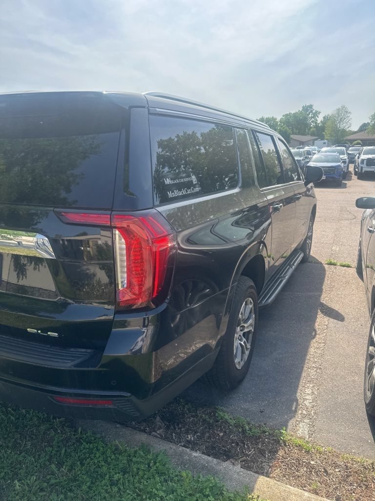 Used 2021 GMC Yukon XL SLE w/ Gmc Pro Safety Plus Package AWD/4WD image 8