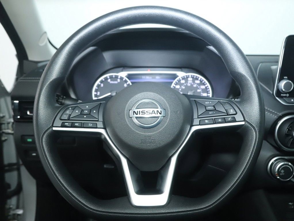 Certified 2023 Nissan Sentra SV FWD image 22