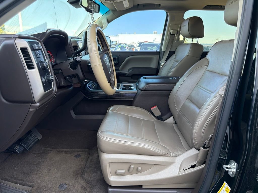 Used 2015 GMC Sierra 1500 Denali w/ Driver Alert Package AWD/4WD image 2