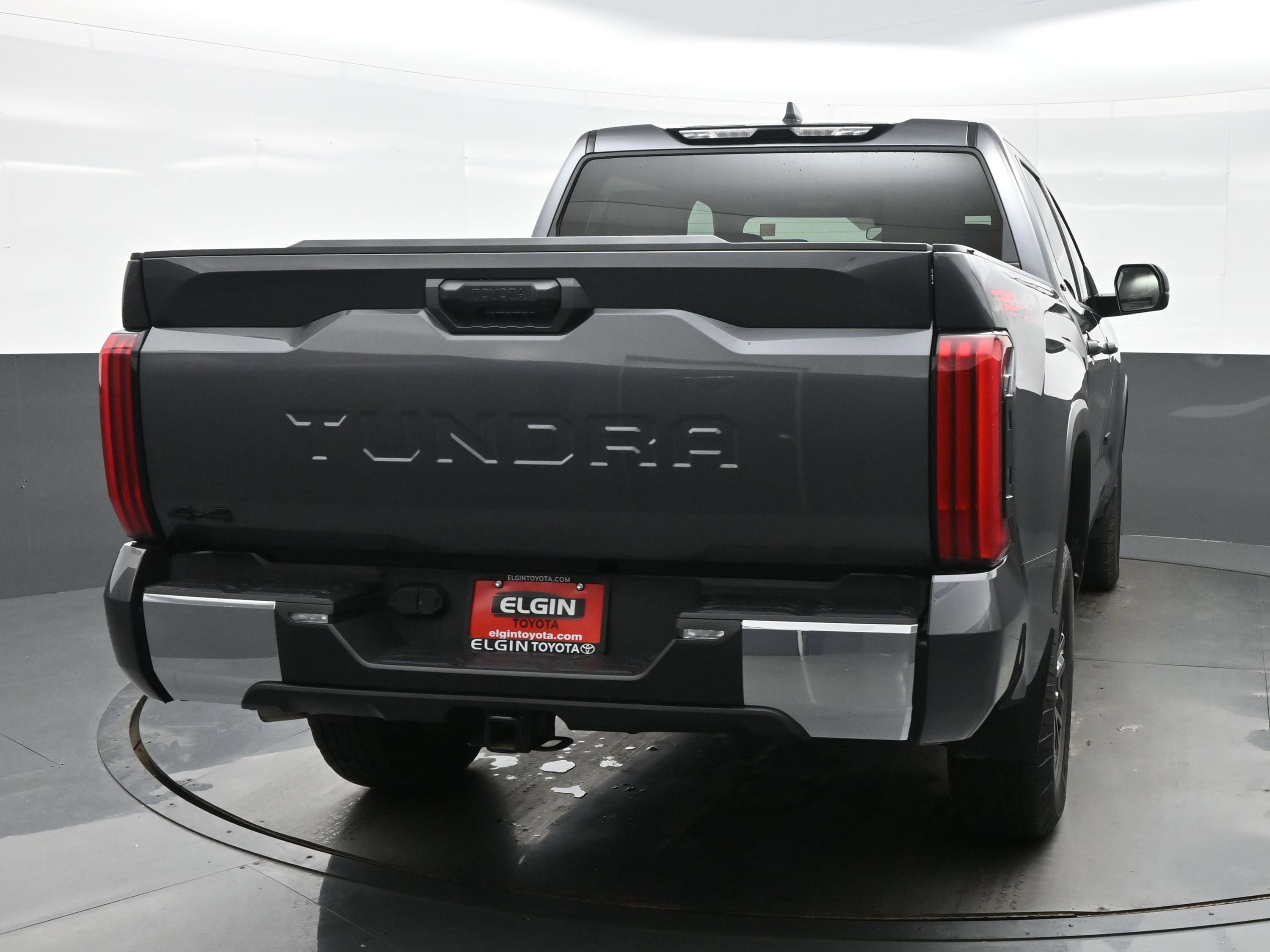 Used 2025 Toyota Tundra SR5 w/ TRD Off-Road Package AWD/4WD image 5