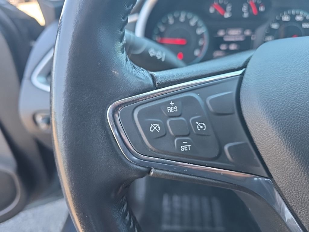 Used 2021 Chevrolet Malibu RS FWD image 17