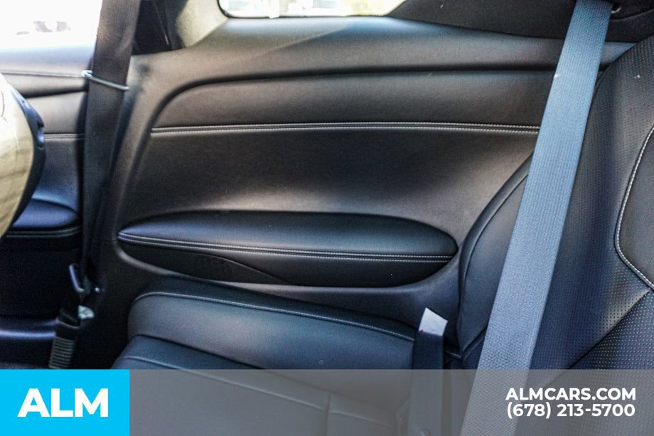 Used 2022 INFINITI Q60 3.0t Luxe w/ Essential Package RWD image 32