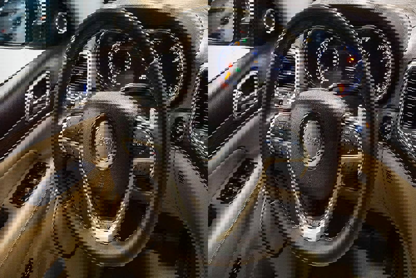 Used 2017 Jeep Grand Cherokee Overland image 16