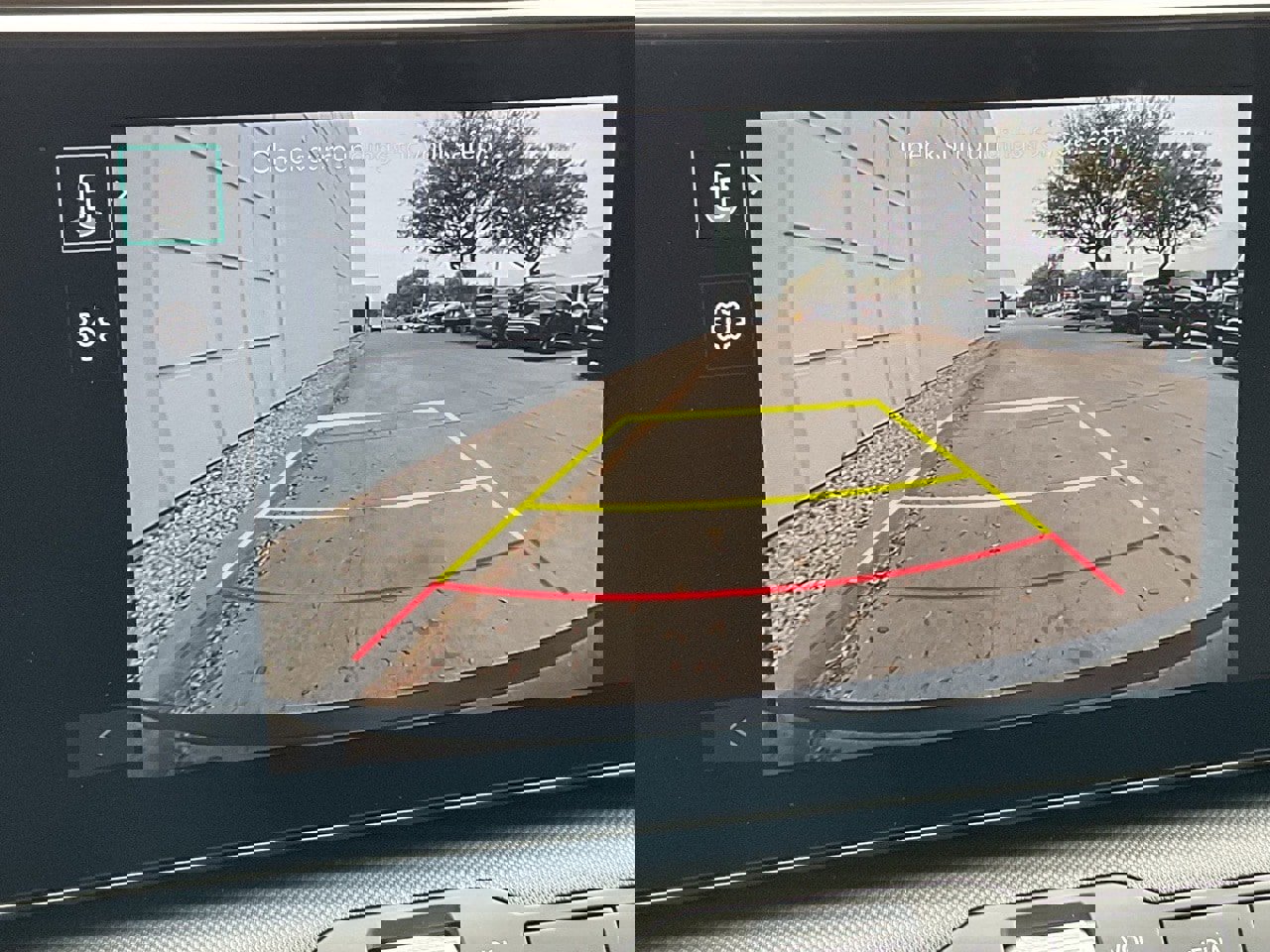 Used 2025 Kia K4 LXS image 31