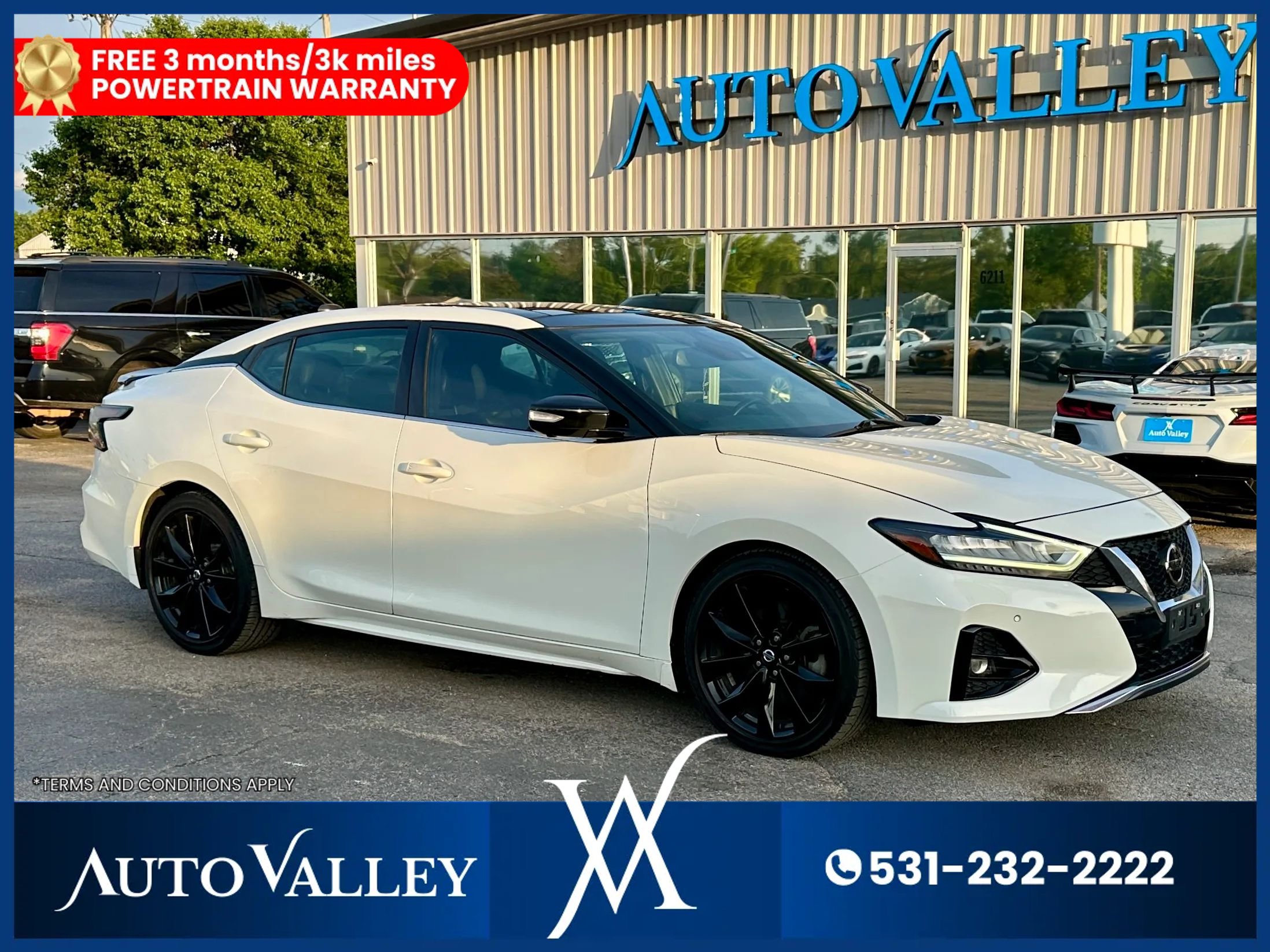 Used 2021 Nissan Maxima SR w/ Sport Mat Group FWD image 1