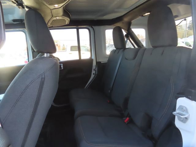 Used 2024 Jeep Wrangler Sahara w/ Technology Group image 24