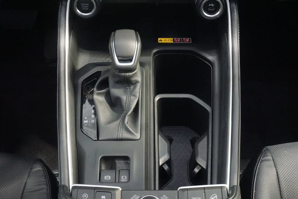 Used 2024 Toyota Grand Highlander AWD image 36