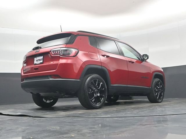 New 2026 Jeep Compass Latitude image 42