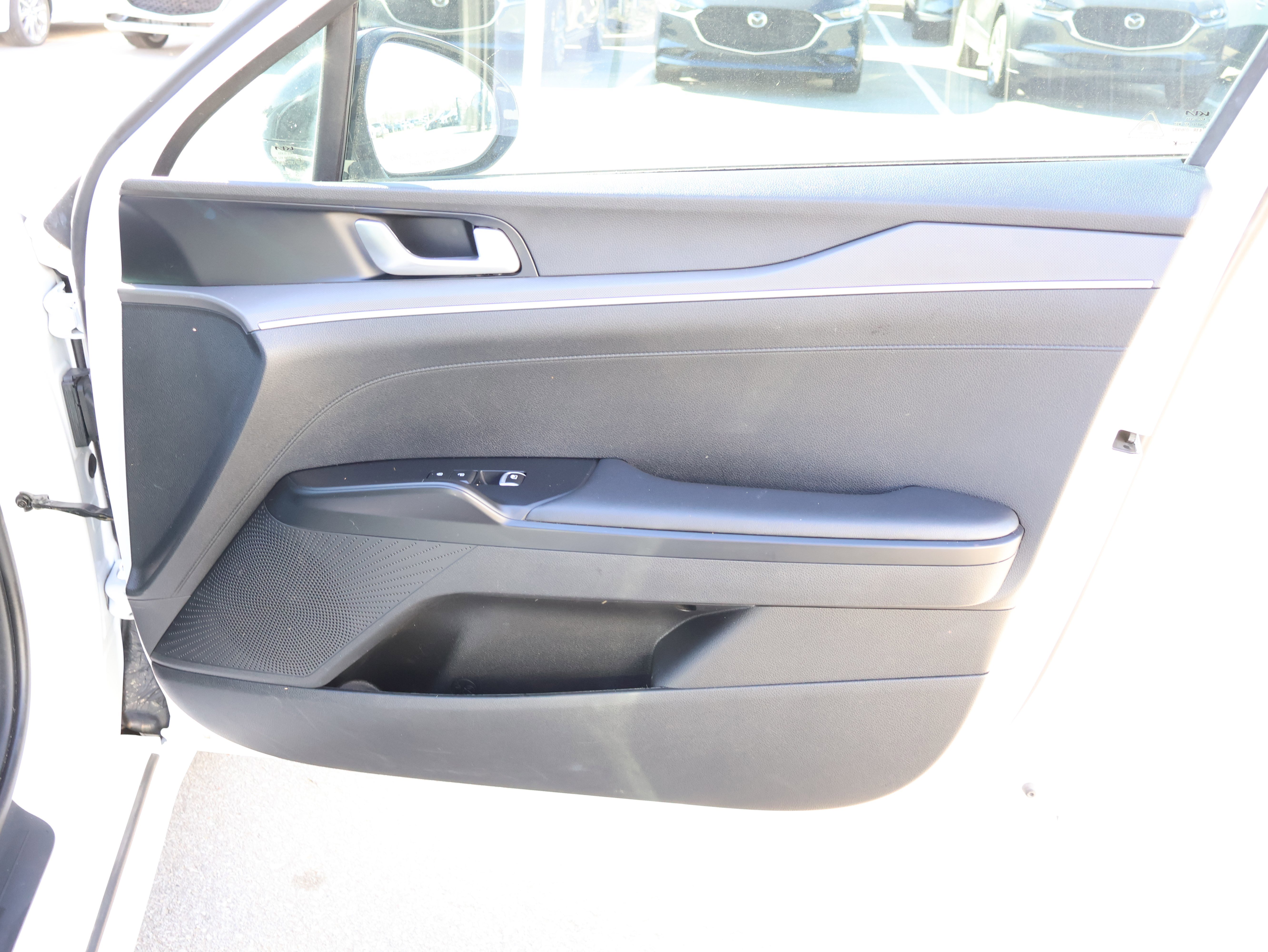 Used 2023 Kia K5 GT-Line image 9