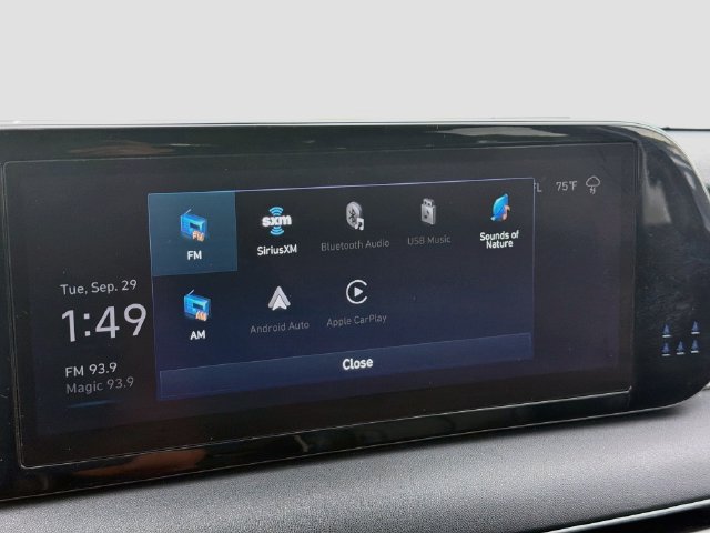Used 2024 Hyundai Palisade SEL FWD image 15