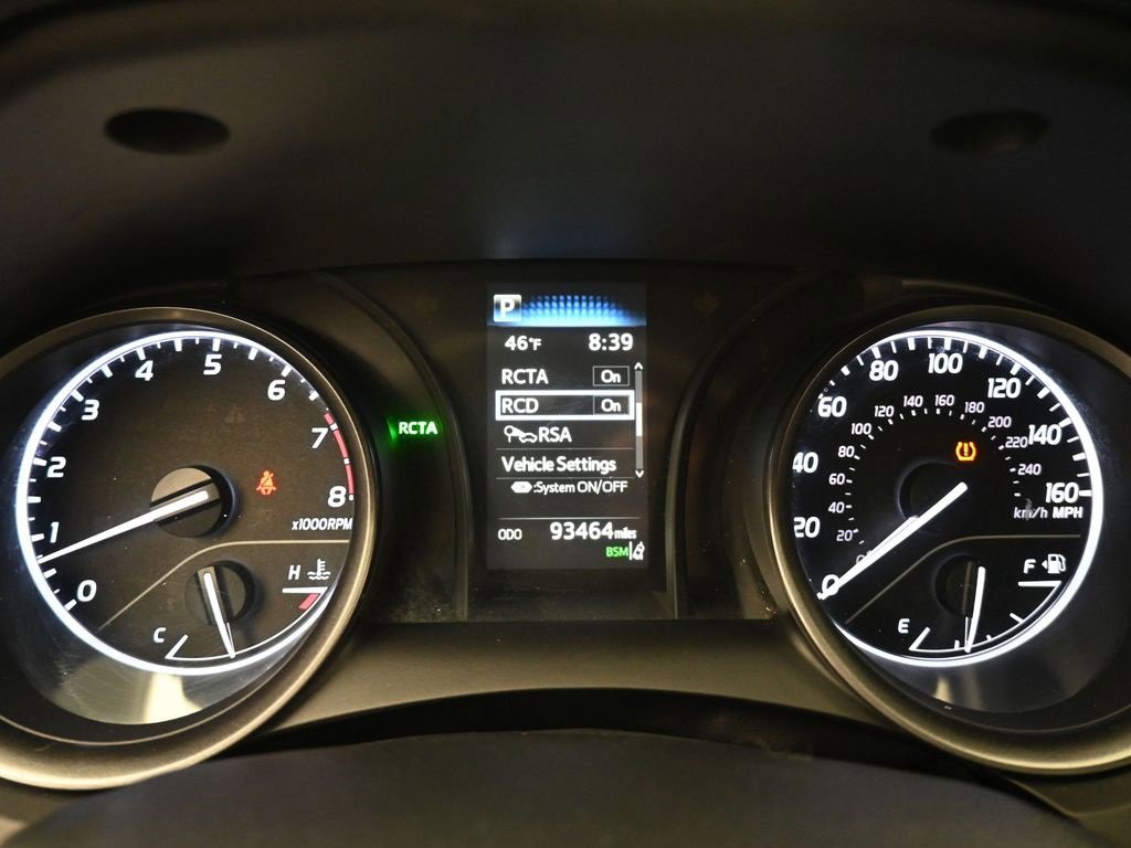 Used 2021 Toyota Camry SE image 19