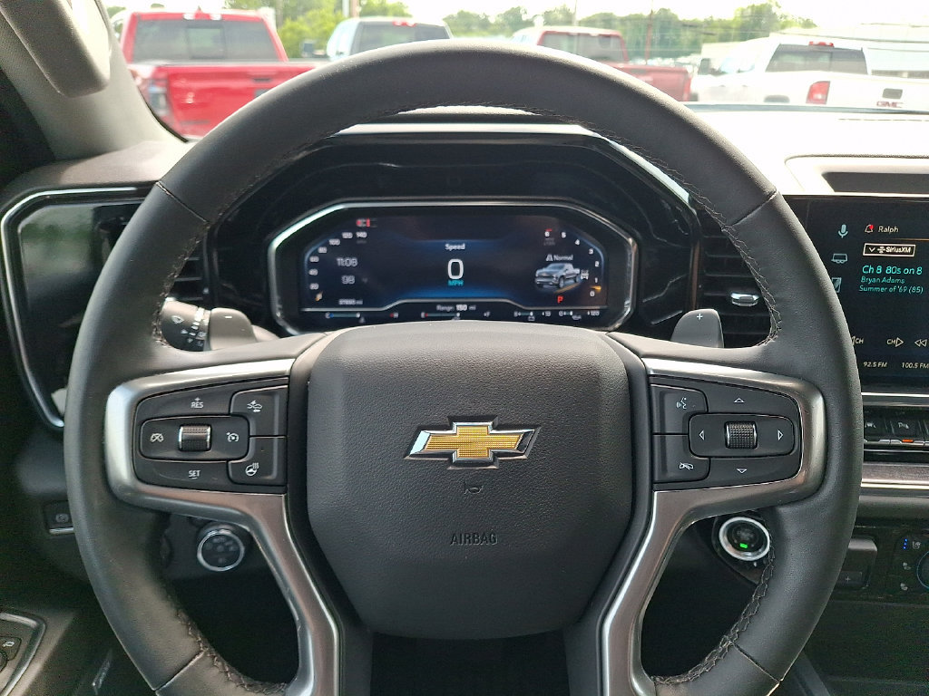 Used 2024 Chevrolet Silverado 1500 LTZ w/ LTZ Convenience Package II AWD/4WD image 18