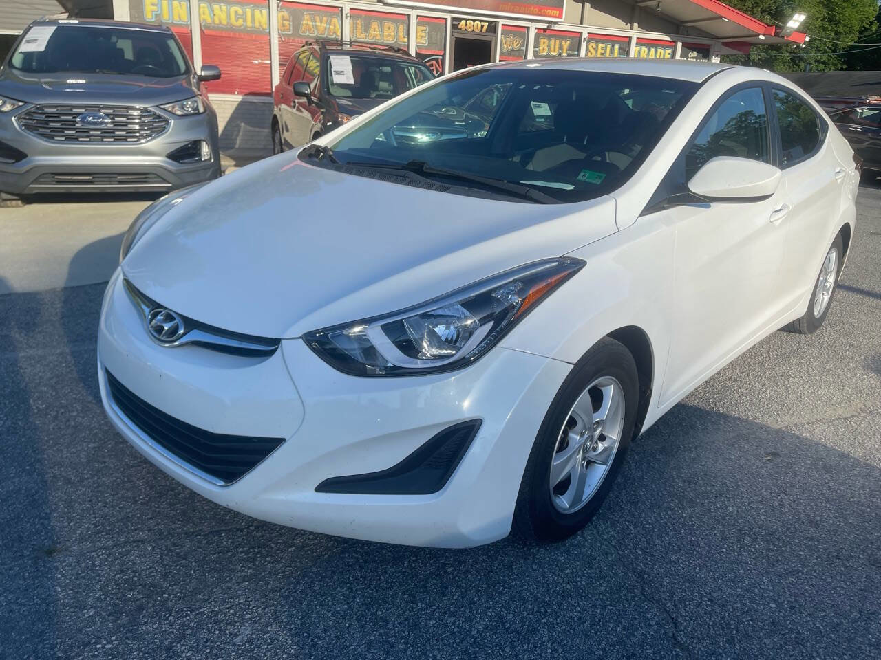 Used 2015 Hyundai Elantra SE FWD image 10