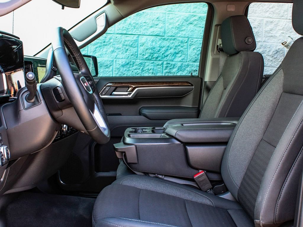 Used 2025 GMC Sierra 1500 Elevation AWD/4WD image 31