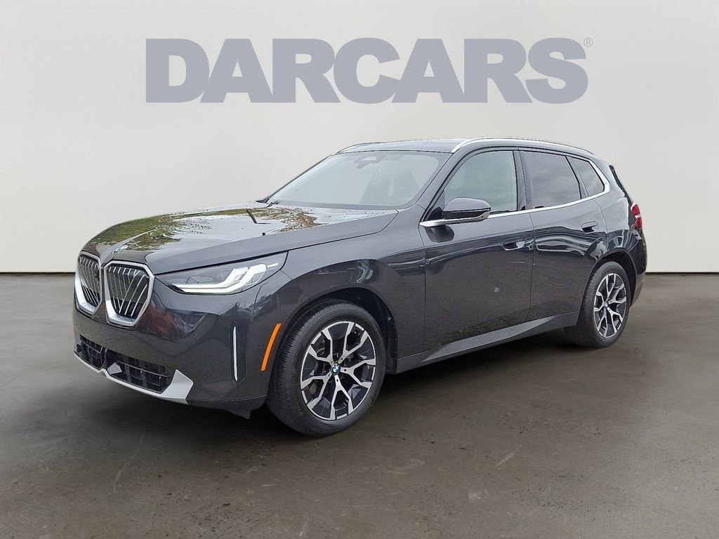 Used 2025 BMW X3 xDrive30i image 3
