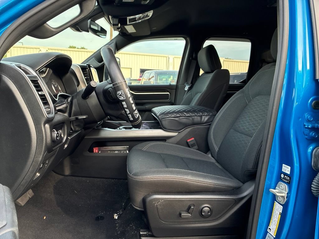 Used 2025 RAM 1500 Big Horn RWD image 11