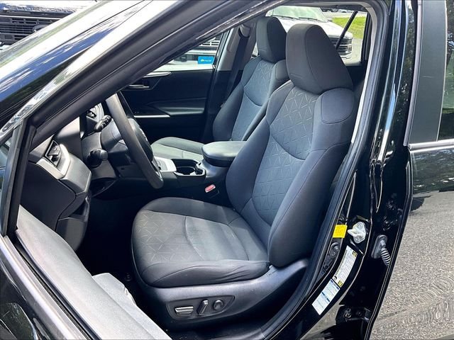 Used 2020 Toyota RAV4 XLE w/ Convenience Package AWD/4WD image 21