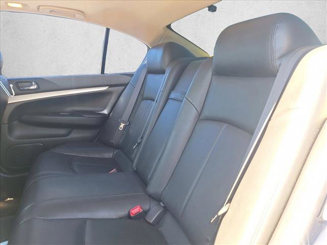 Used 2009 INFINITI G37 Journey w/ Premium Pkg image 13