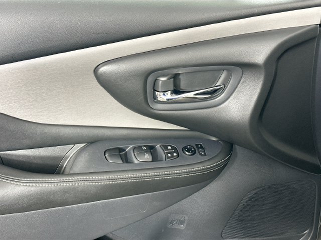 Used 2024 Nissan Murano SV w/ SV Midnight Edition Package AWD/4WD image 24