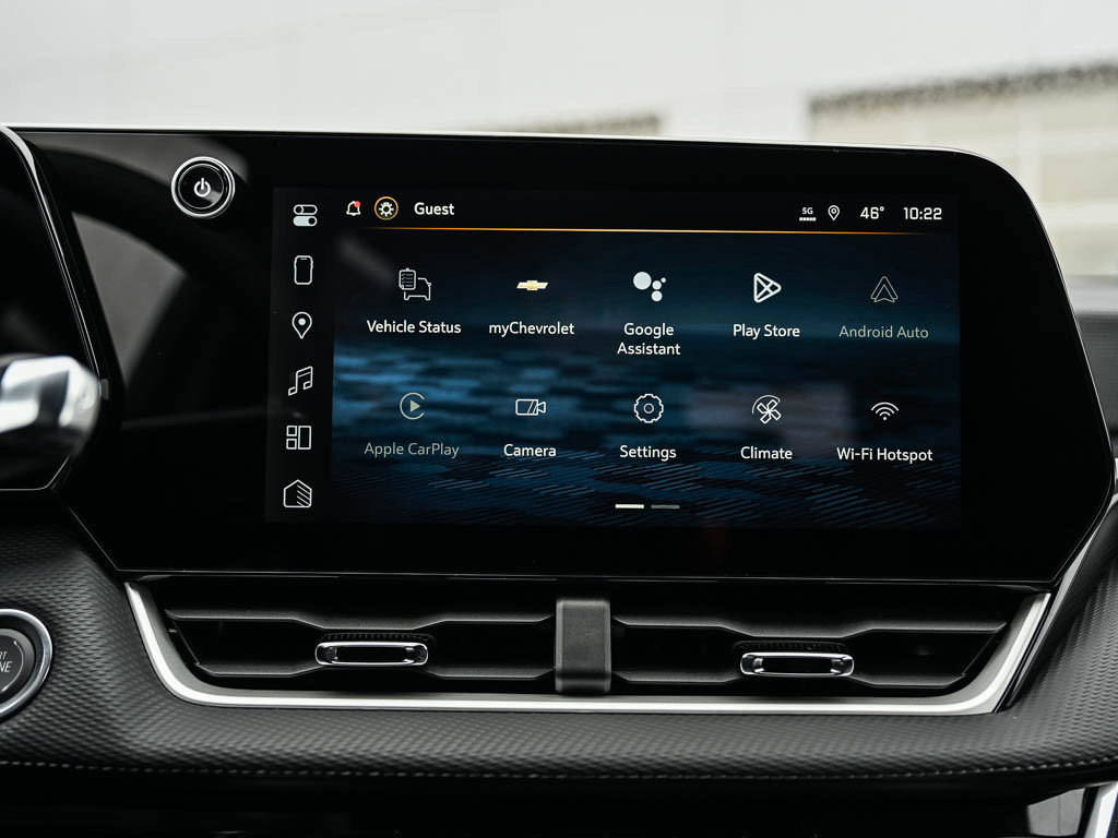 New 2026 Chevrolet Equinox LT w/ Convenience Package II image 24