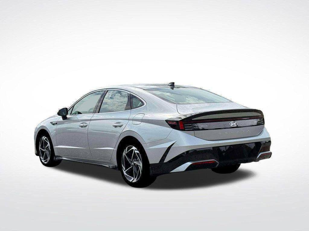 New 2026 Hyundai Sonata SEL AWD/4WD image 5