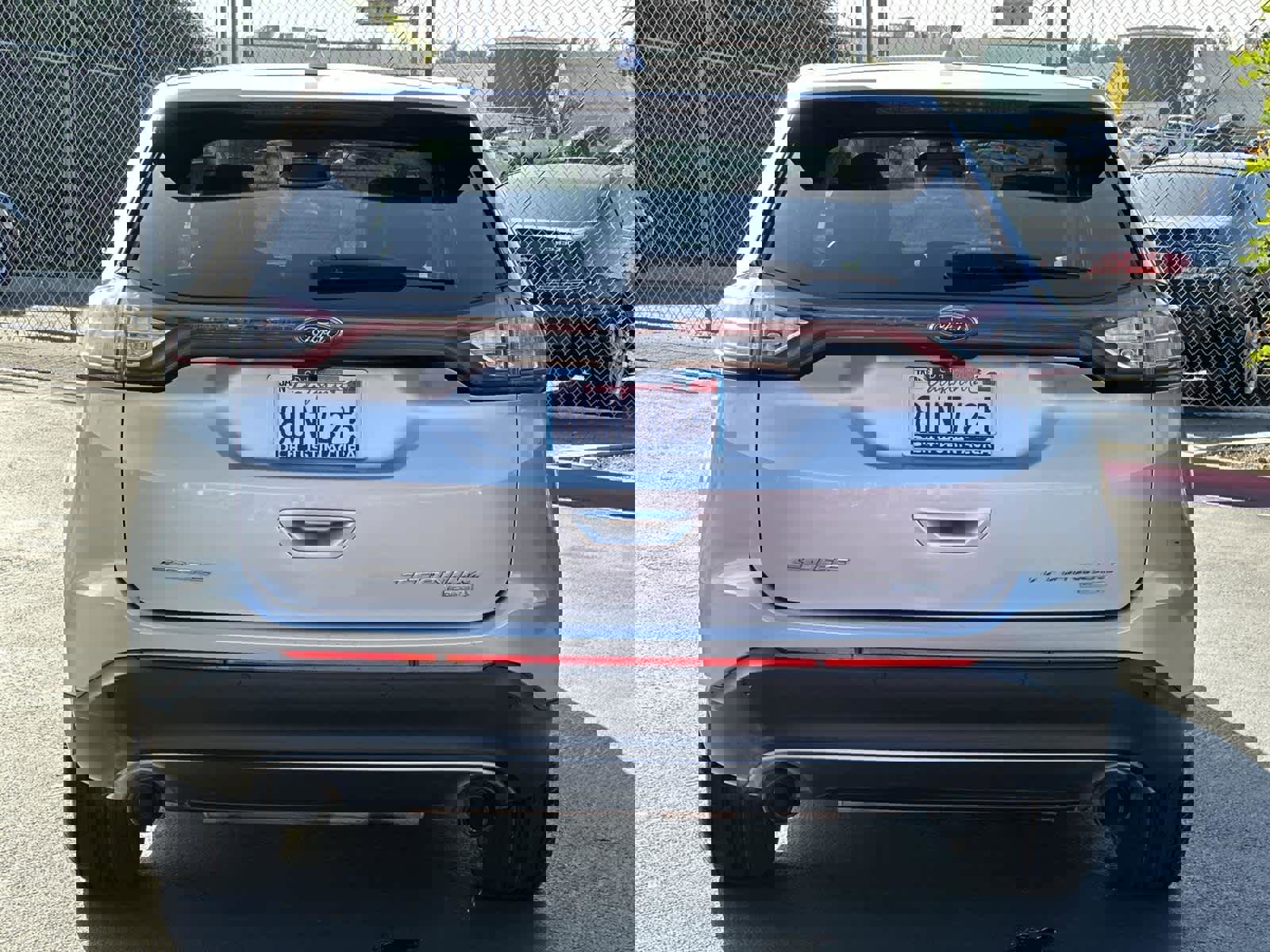 Used 2016 Ford Edge Titanium w/ Technology Package image 5