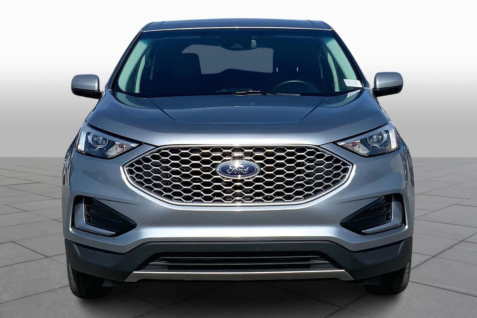 Certified 2024 Ford Edge SEL AWD/4WD image 4