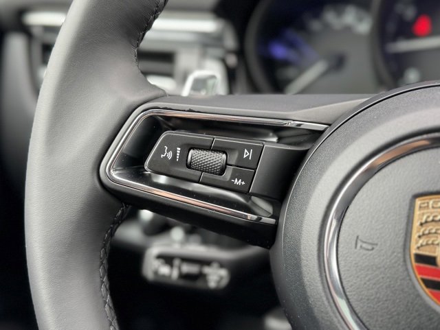 New 2026 Porsche Macan image 20