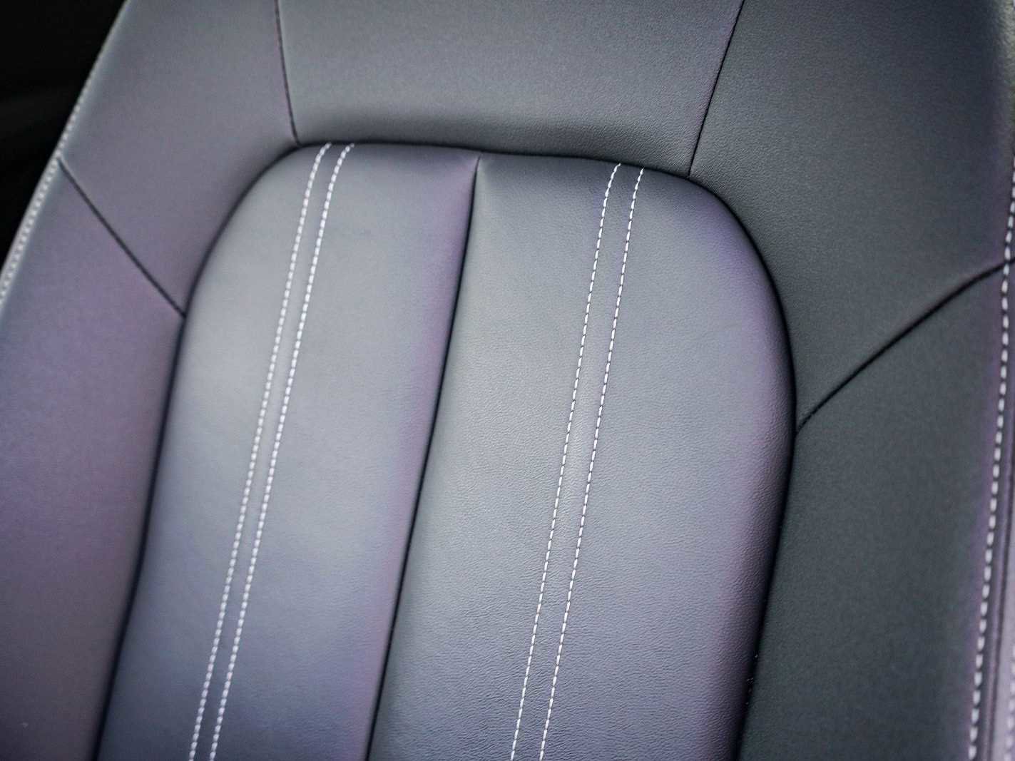 Used 2023 Audi Q4 e-tron Premium Plus w/ Premium Plus image 11