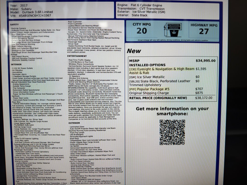 Used 2017 Subaru Outback 3.6R Limited image 21