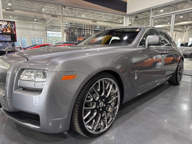 Used 2010 Rolls-Royce Ghost image 26