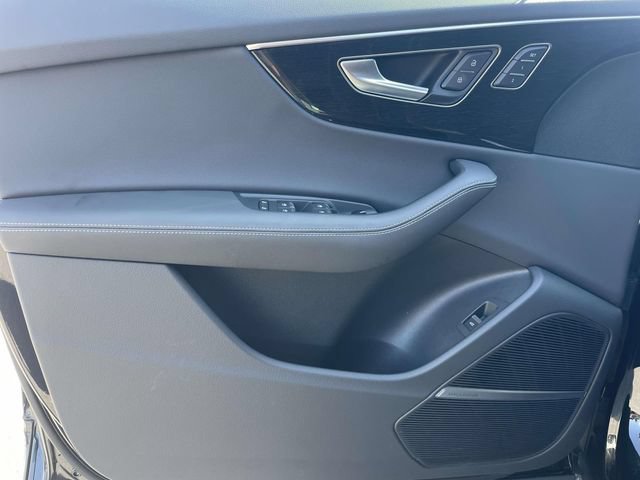 Certified 2025 Audi Q8 Prestige w/ Prestige Package AWD/4WD image 16