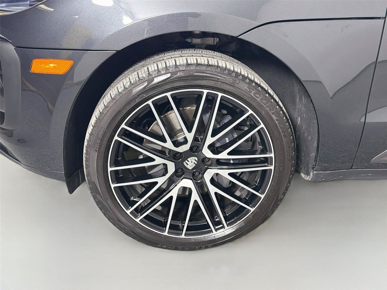 Certified 2026 Porsche Macan Turbo AWD/4WD image 11