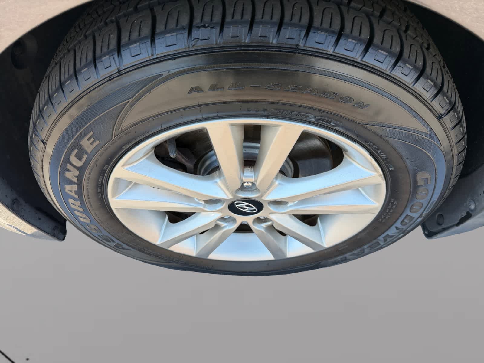 Used 2016 Hyundai Sonata SE w/ Cargo Package FWD image 9