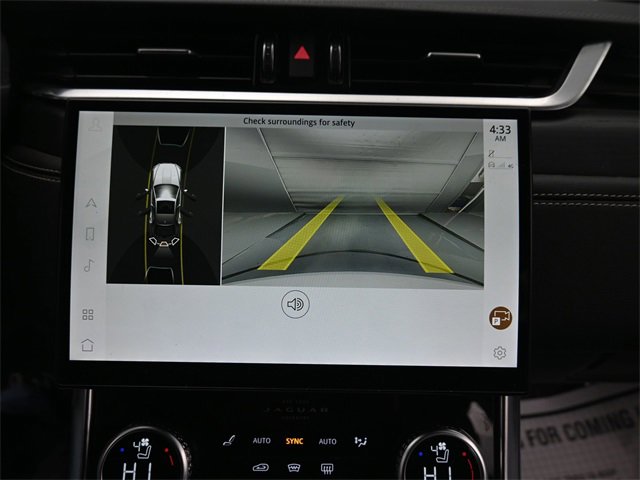 Used 2022 Jaguar XF R-Dynamic SE image 18