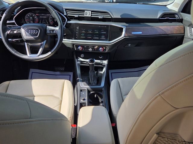 Used 2020 Audi Q3 2.0T Premium Plus w/ Premium Plus Package image 8
