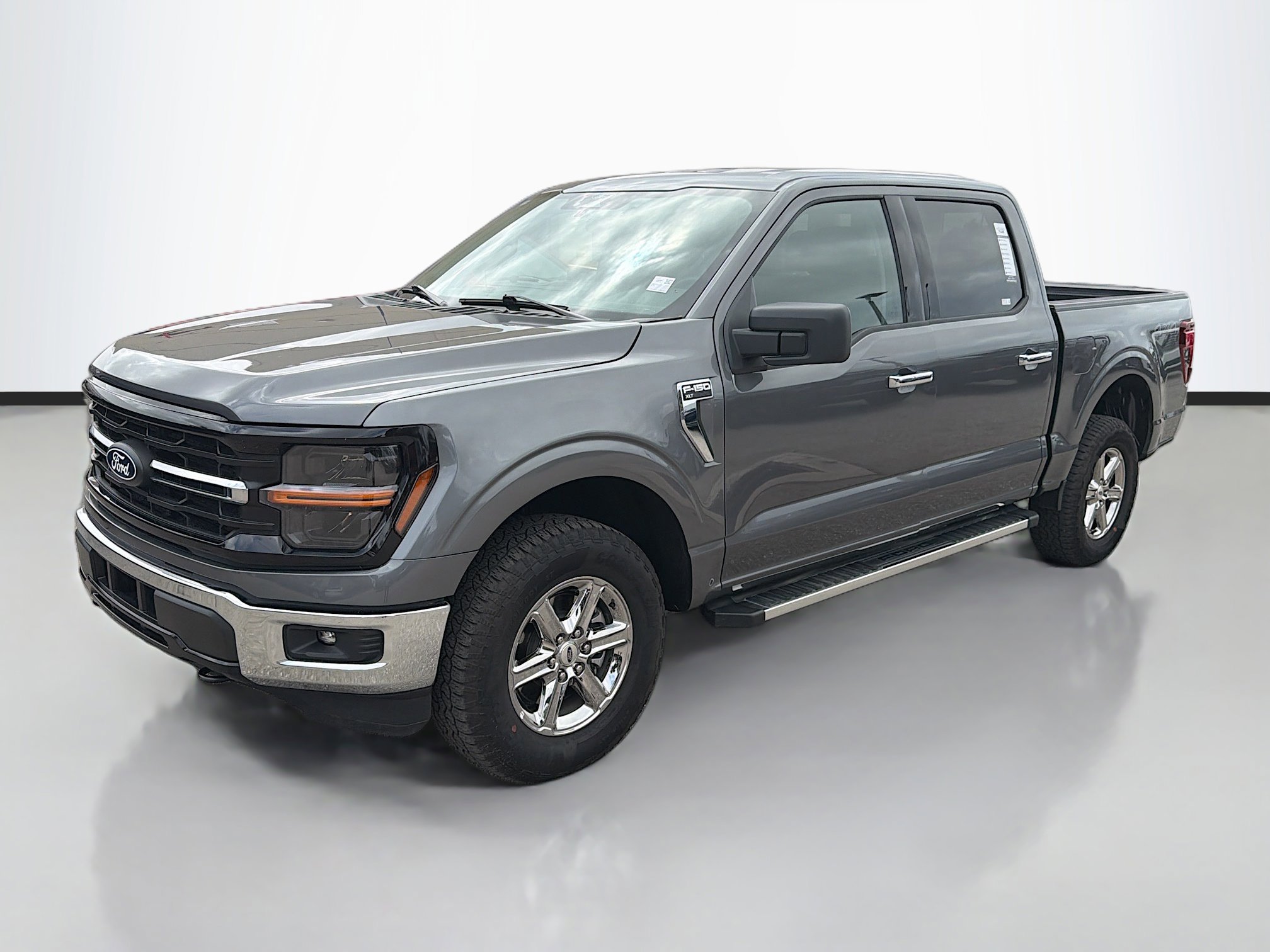 Used 2025 Ford F150 XLT w/ Equipment Group 301A Standard image 7