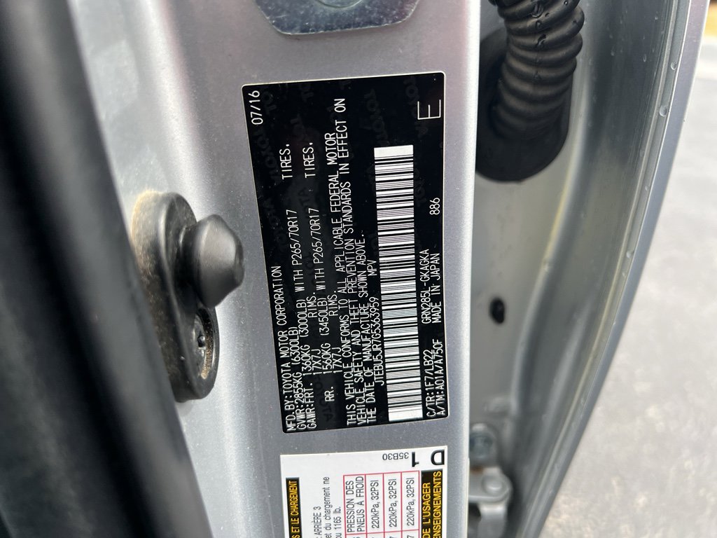 Used 2016 Toyota 4Runner SR5 Premium image 32