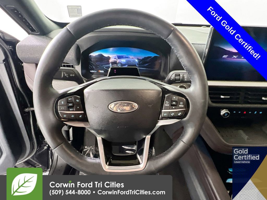 Used 2025 Ford Explorer Platinum w/ Ultimate Package AWD/4WD image 8