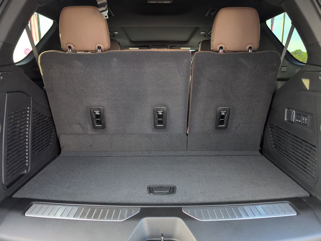 New 2026 Chevrolet Tahoe High Country image 30