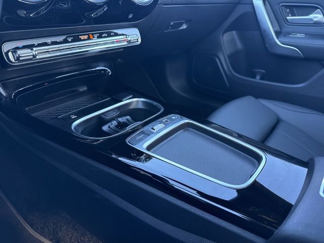 Used 2025 Mercedes-Benz CLA 250 4MATIC image 29