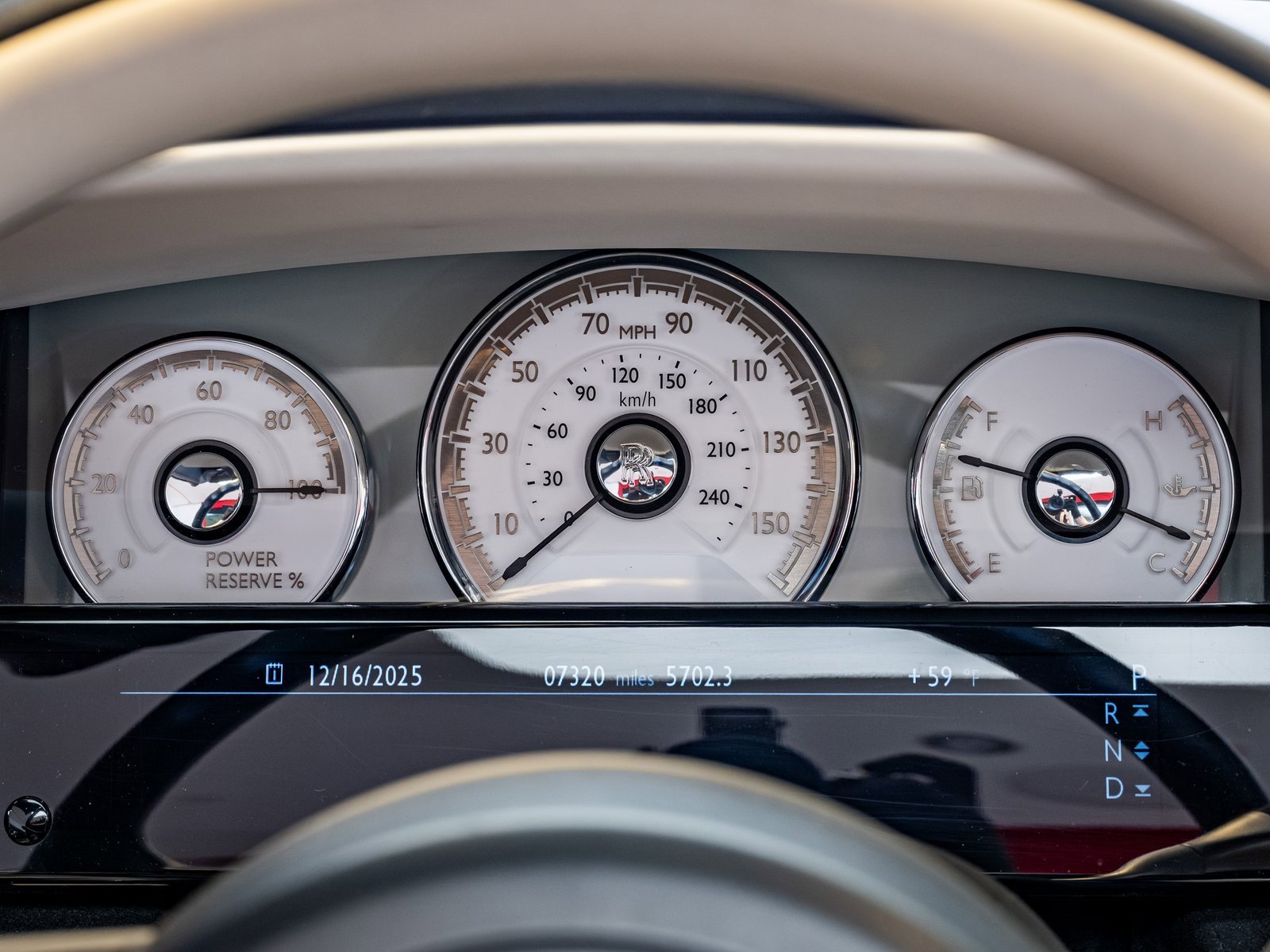 Used 2018 Rolls-Royce Dawn image 15