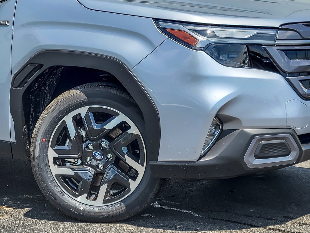 New 2025 Subaru Forester Limited image 3
