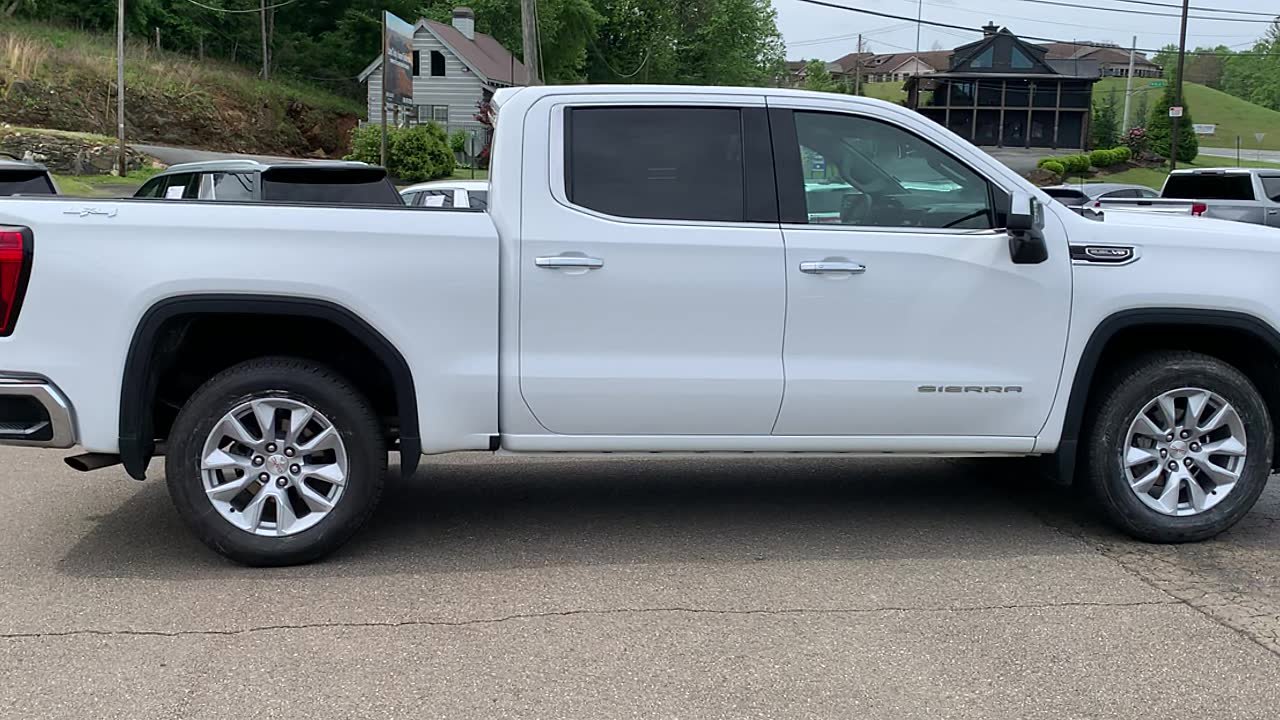 Used 2024 GMC Sierra 1500 SLT AWD/4WD image 5