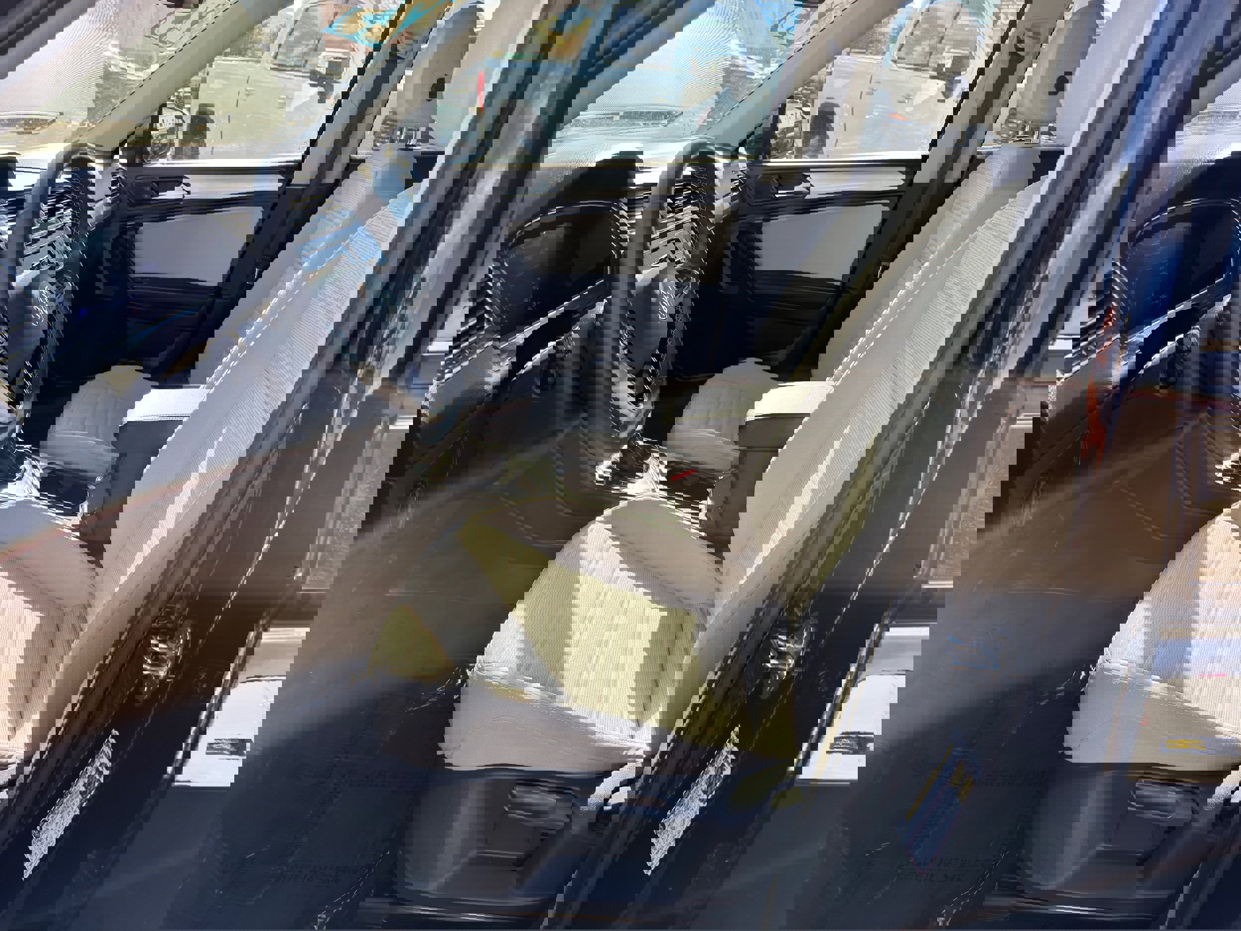 Used 2024 Volkswagen Tiguan S image 24