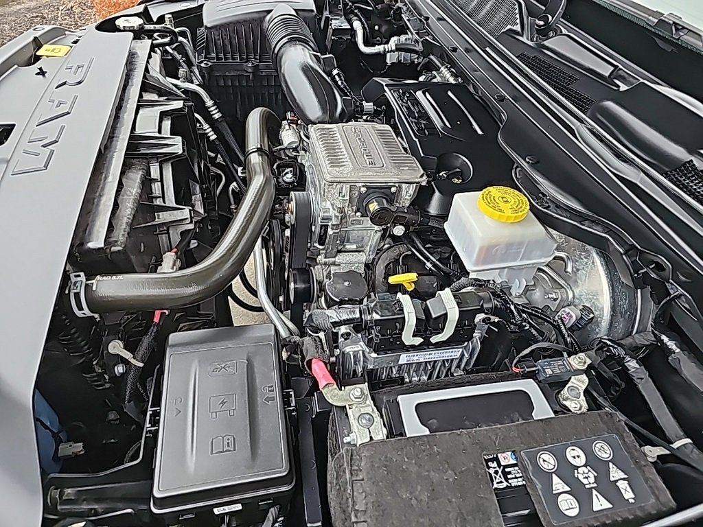 Certified 2023 RAM 1500 Laramie image 42