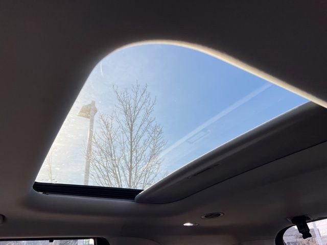 Certified 2024 Kia Carnival SX Prestige image 35