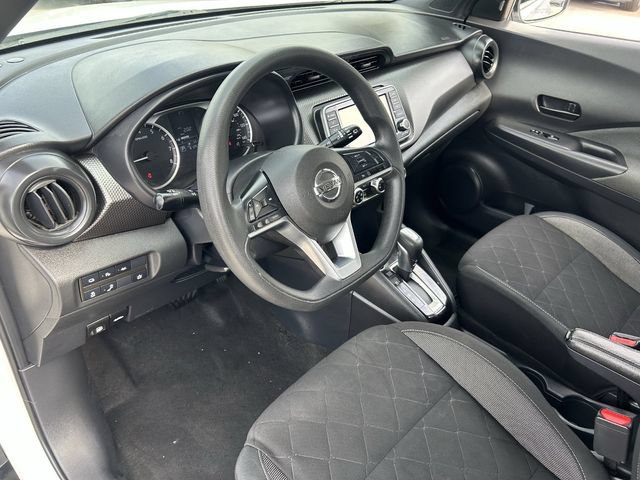 Used 2020 Nissan Kicks S FWD image 19